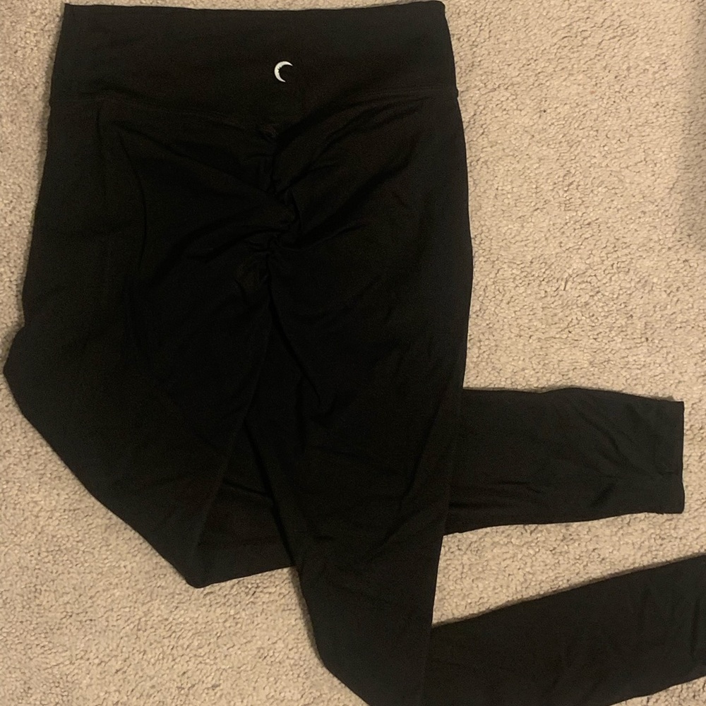 Zyia Black brilliant scrunchy leggings - 7/8ths length